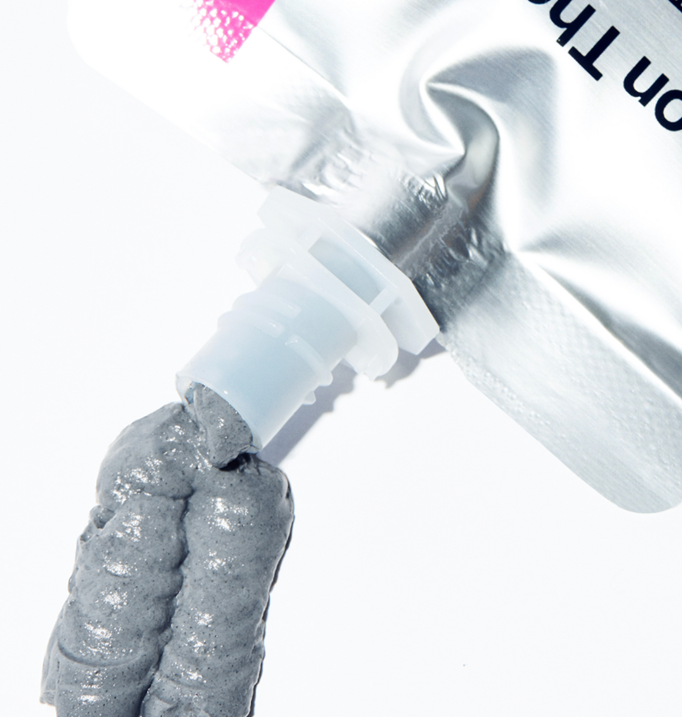 Breakout Control Mineral Mud Mask